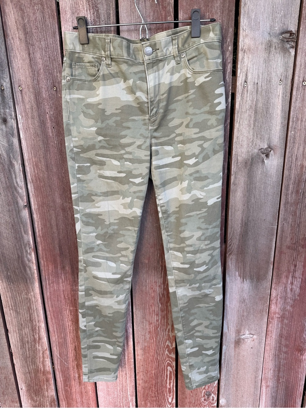 Loft Green Camo Leggings Pants Size 8